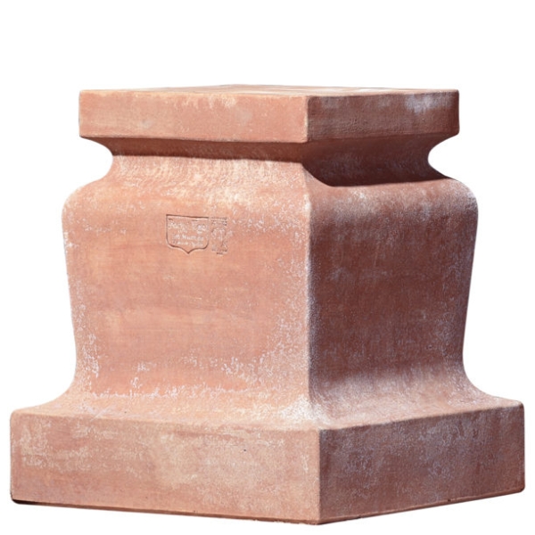 Geschwungene Terracotta Säule